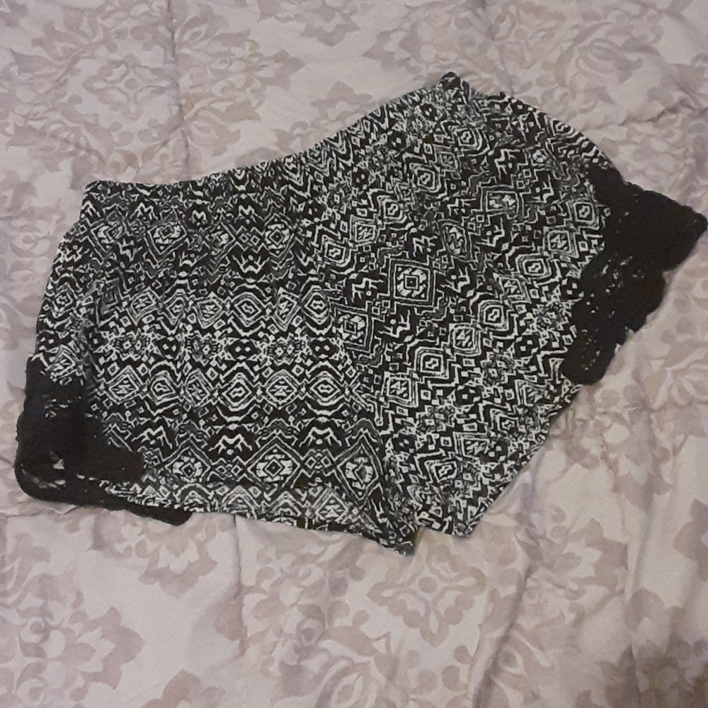 Juniors summery shorts